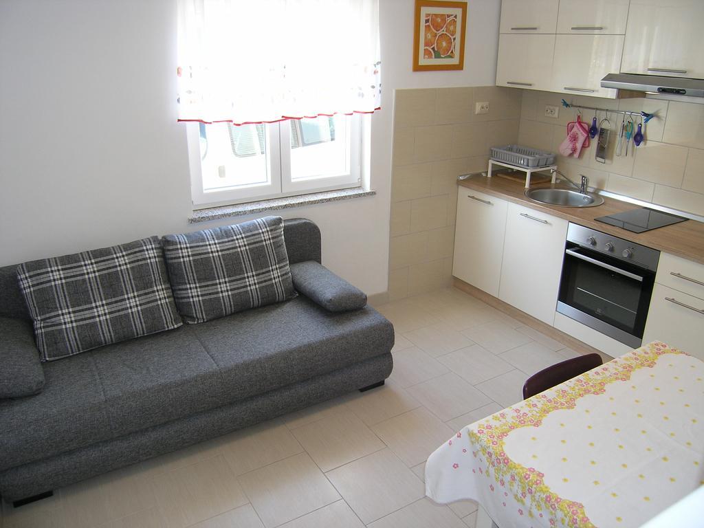 Apartman Vera Крк Экстерьер фото