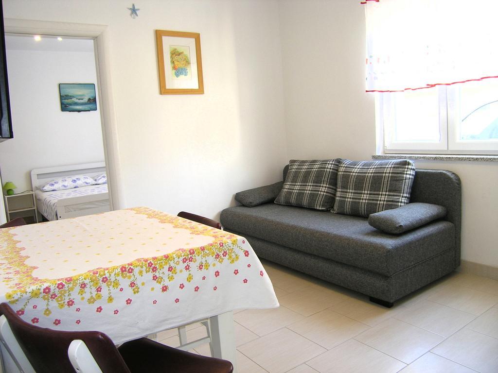 Apartman Vera Крк Экстерьер фото