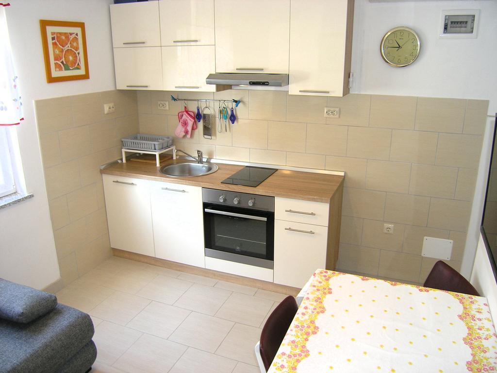 Apartman Vera Крк Экстерьер фото